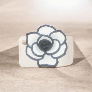 Elegant White and Black Flower Hair Clip
